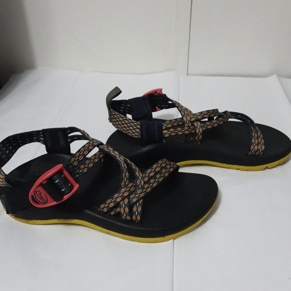CHACO ZX/1 Ecotread Crest Citrus Colorway Kid's‎ 2 Strappy Sandals